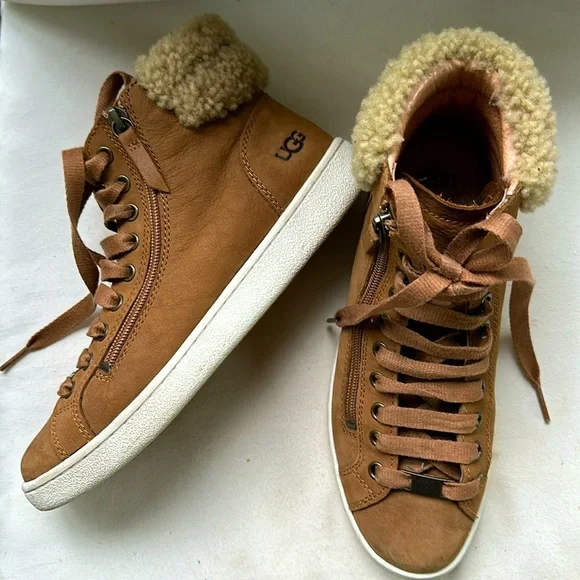 UGG | Shoes | Ugg Womens Sneaker Boots Stylish Tan Brown  display picture 2